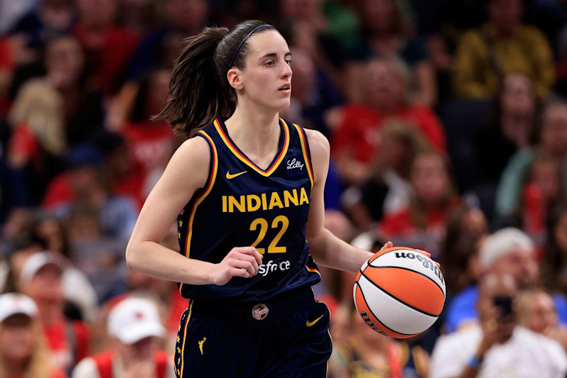 Report Caitlin Clark Claims the 2024 WNBA Rookie of the Year Award